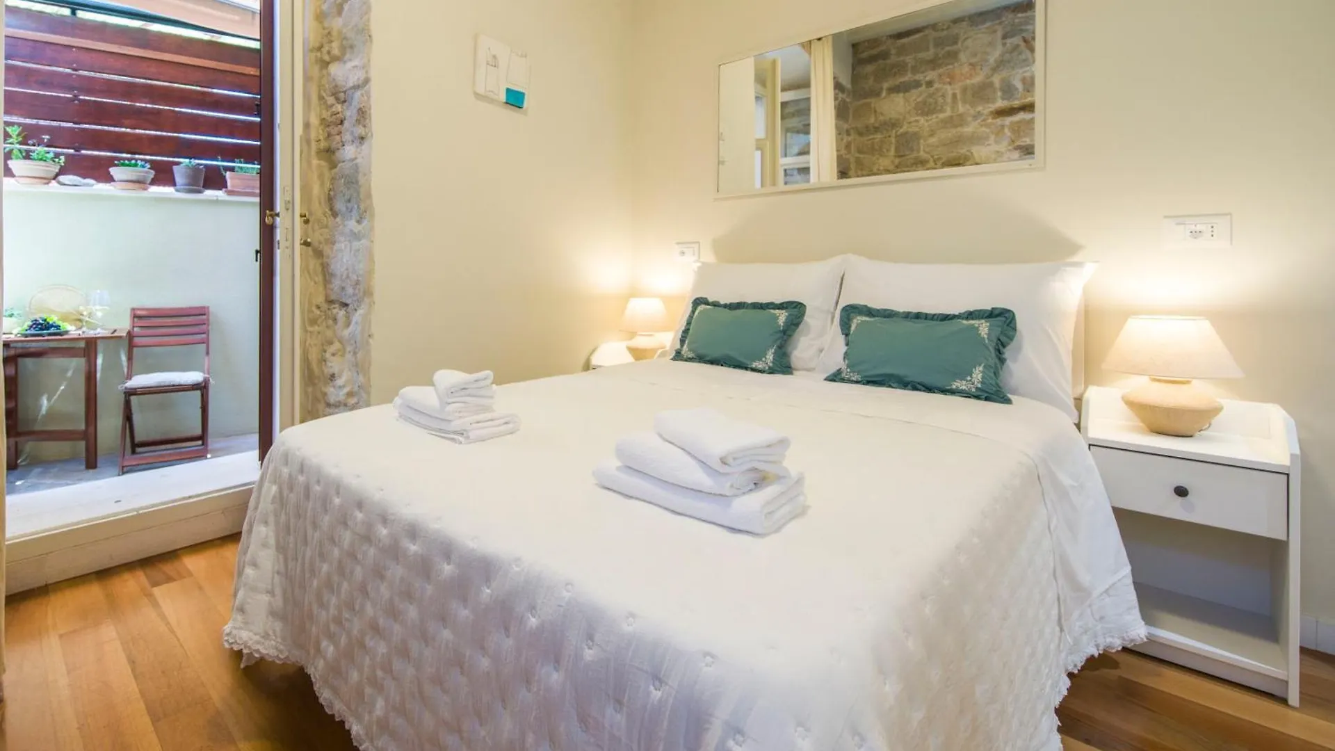 Hidden Luxury Residence 2Br With Terrace Split Appartement